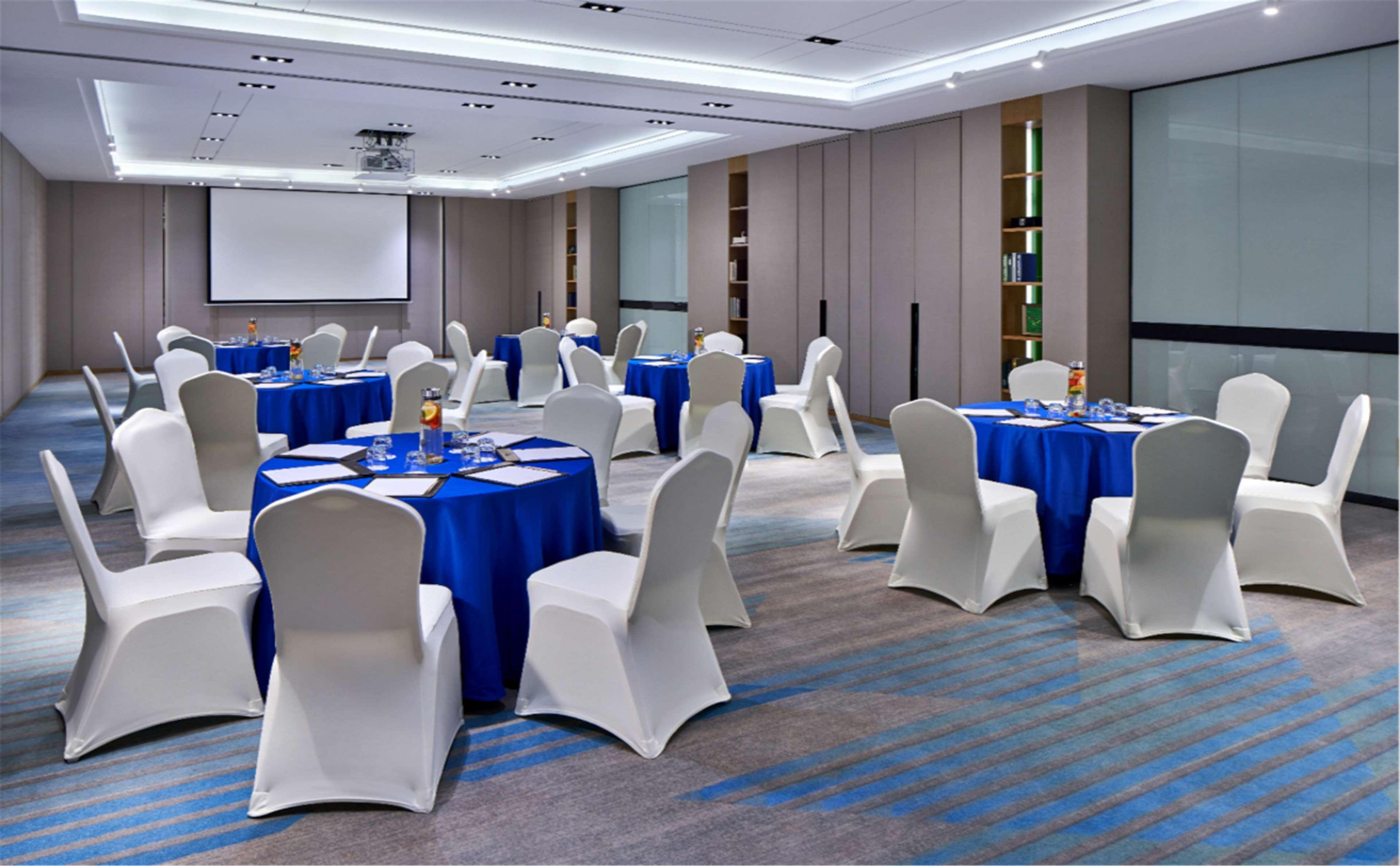Hilton Garden Inn Foshan Zewnętrze zdjęcie