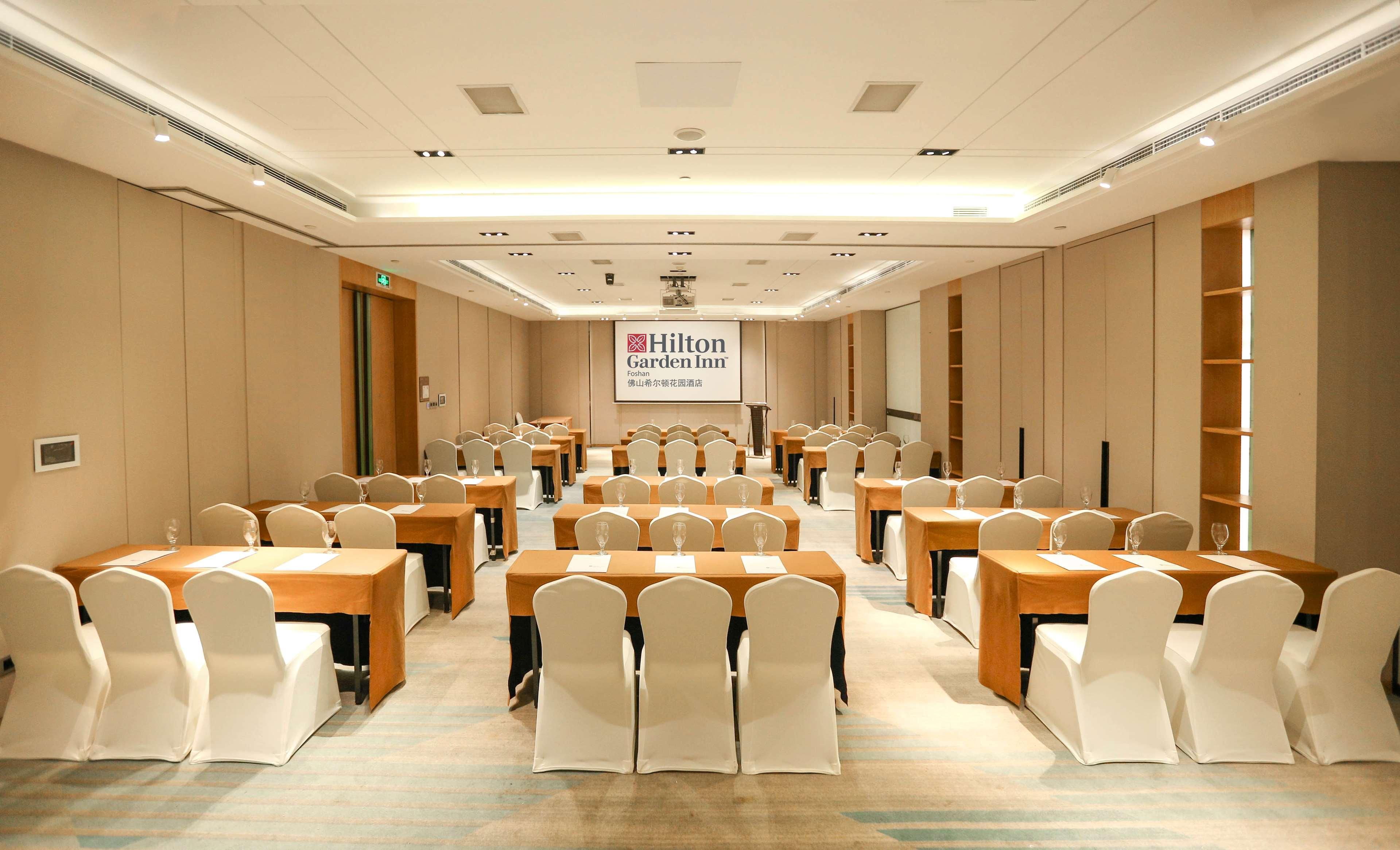 Hilton Garden Inn Foshan Zewnętrze zdjęcie