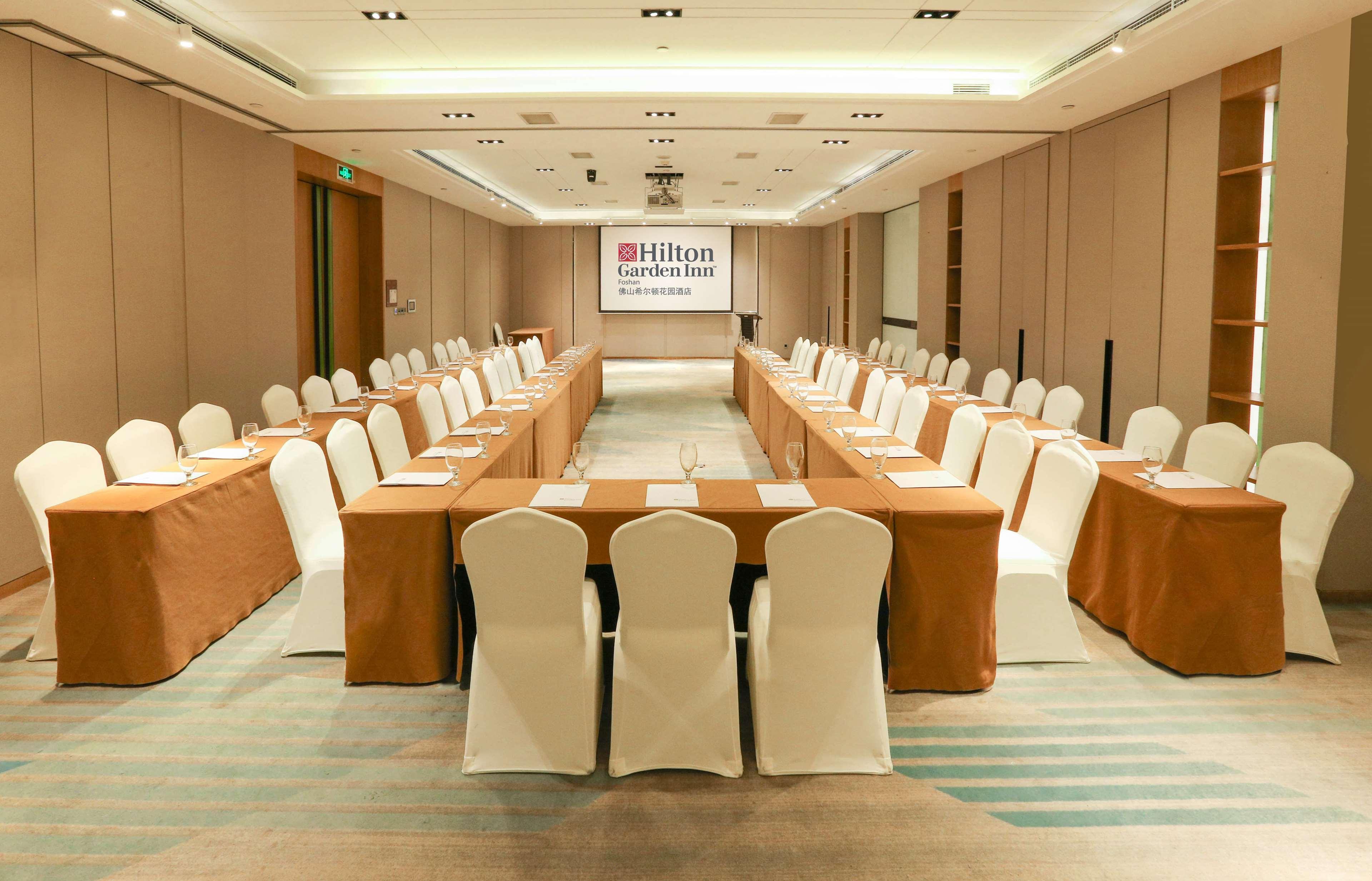 Hilton Garden Inn Foshan Zewnętrze zdjęcie