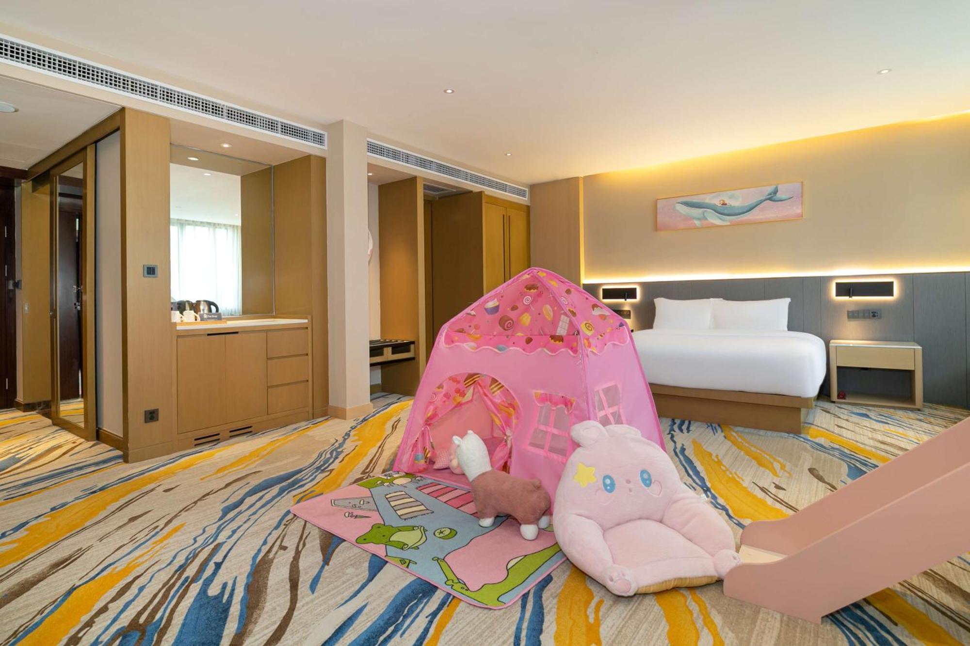 Hilton Garden Inn Foshan Zewnętrze zdjęcie
